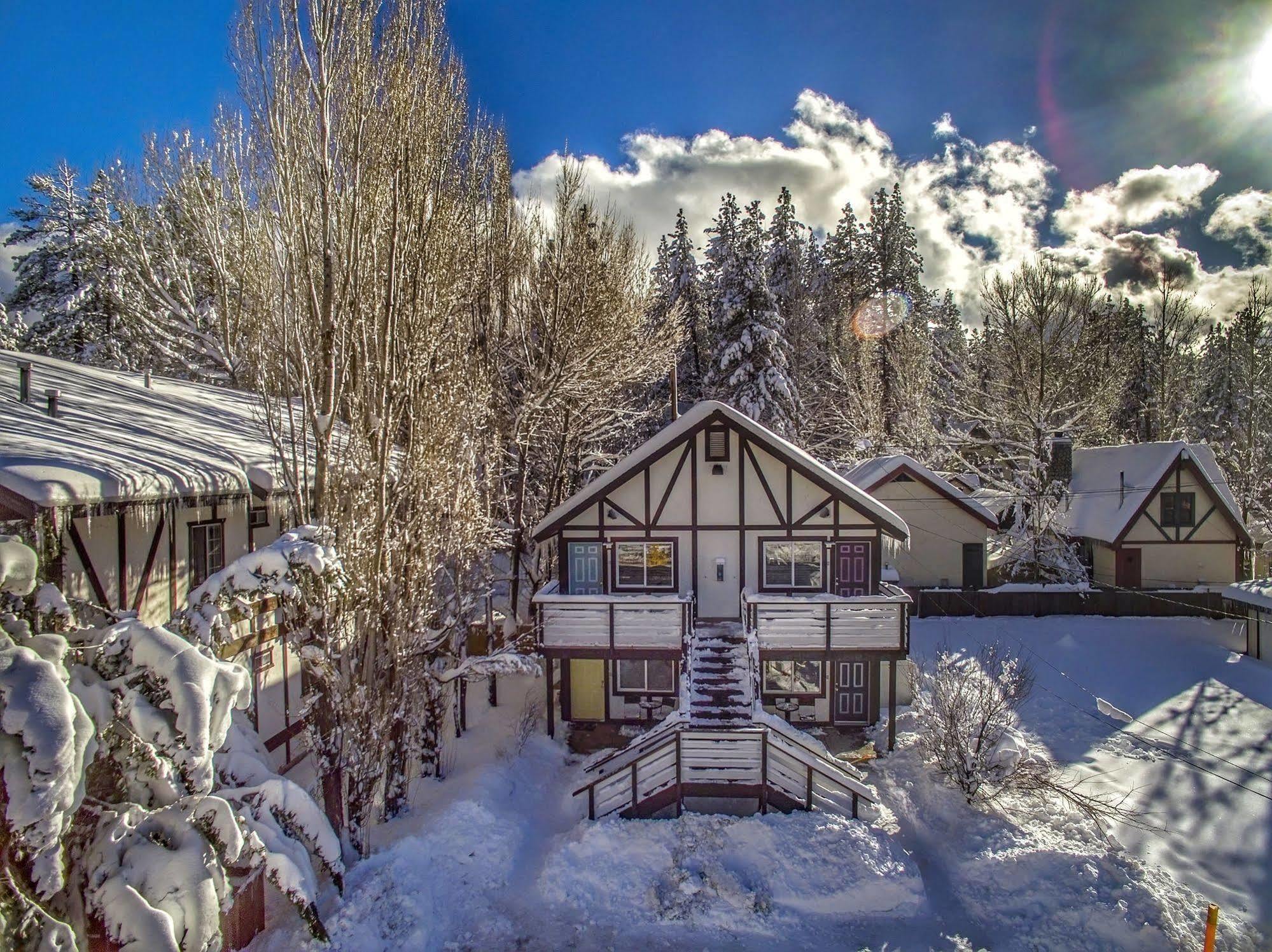 Big Bear Spa Suites Big Bear Lake Bagian luar foto